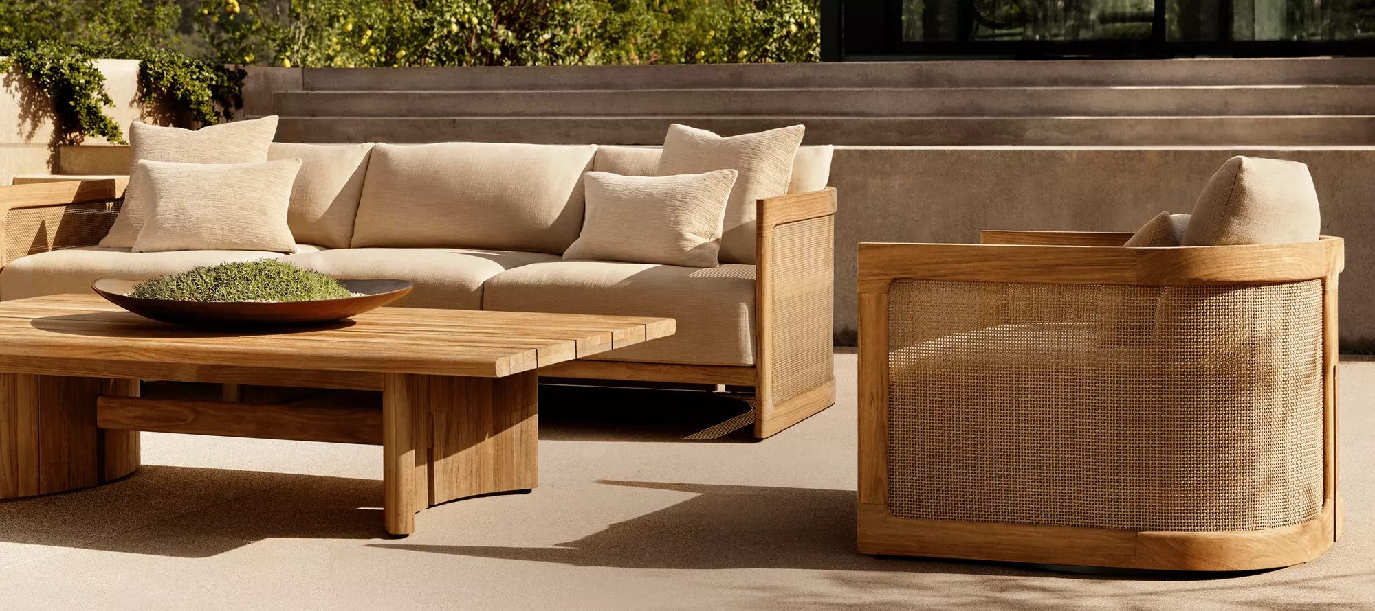 Set de canapele pentru exterior hotel din Teak Trieste|Mobilier Howvin